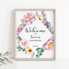 Editable Welcome Sign with Floral Wreath